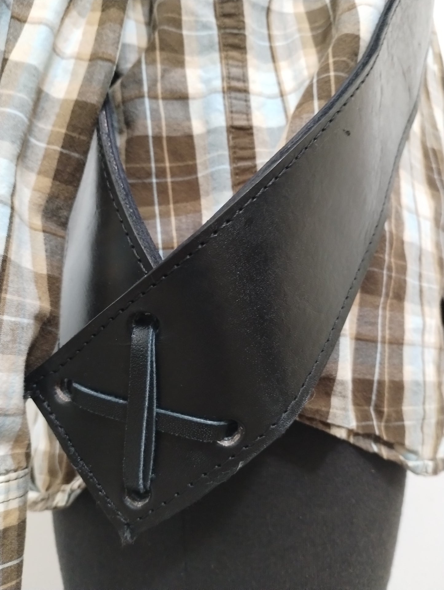 .44 / .45 cal. Black Leather Cross-Body Shoulder Bandolier