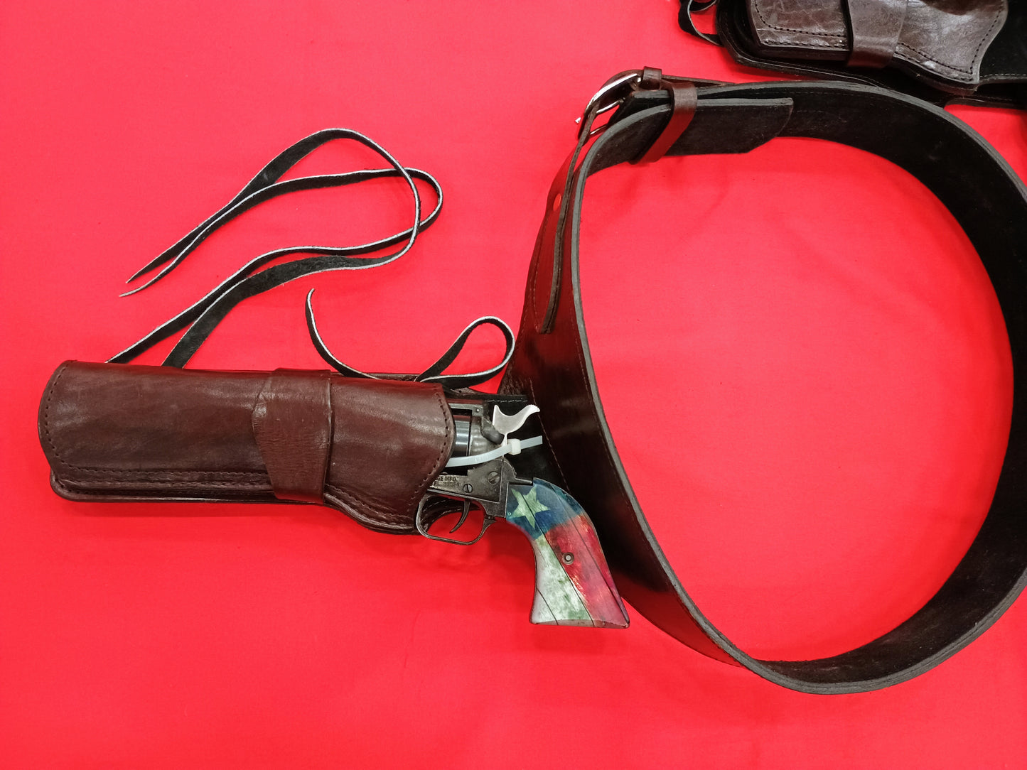 .22 cal LEFT Smooth Plain Brown Desert Gunslinger Western Rig - Cowboy Rig: Full Grain Leather; Suede Lined - LEFT Handed