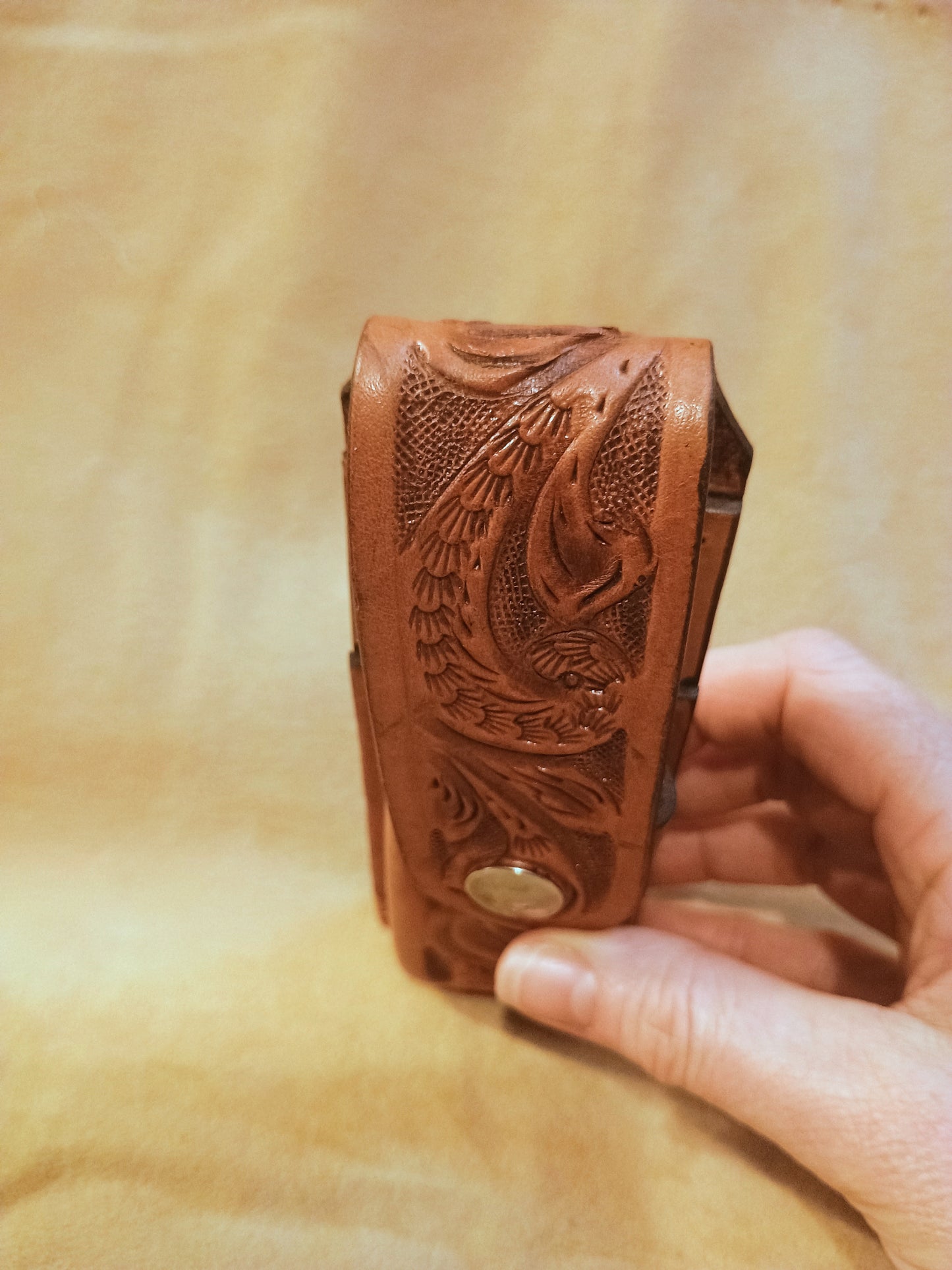 Handcrafted Full Grain Leather Double Stack Single Magazine Pouch – Western Botanical Leaf Tooled Closed Top with Snap Closure