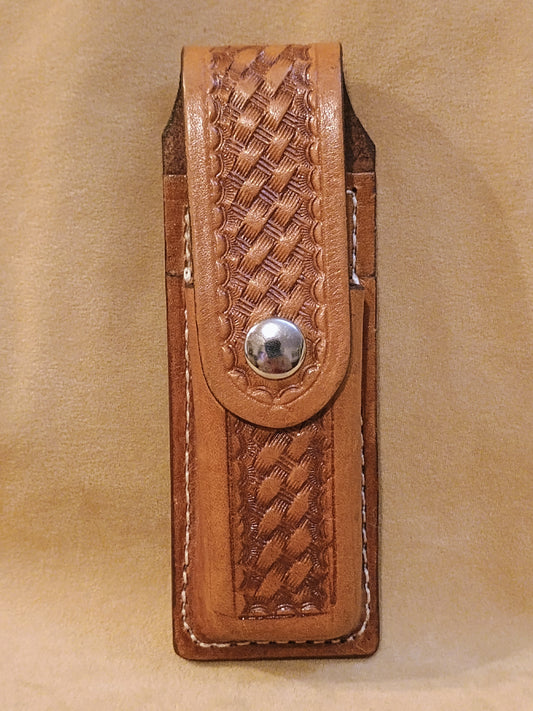 Handcrafted Full Grain Leather Double Stack (Glock) Single Magazine Pouch –  Classic Basketweave Tooled Closed Top with Snap Closure